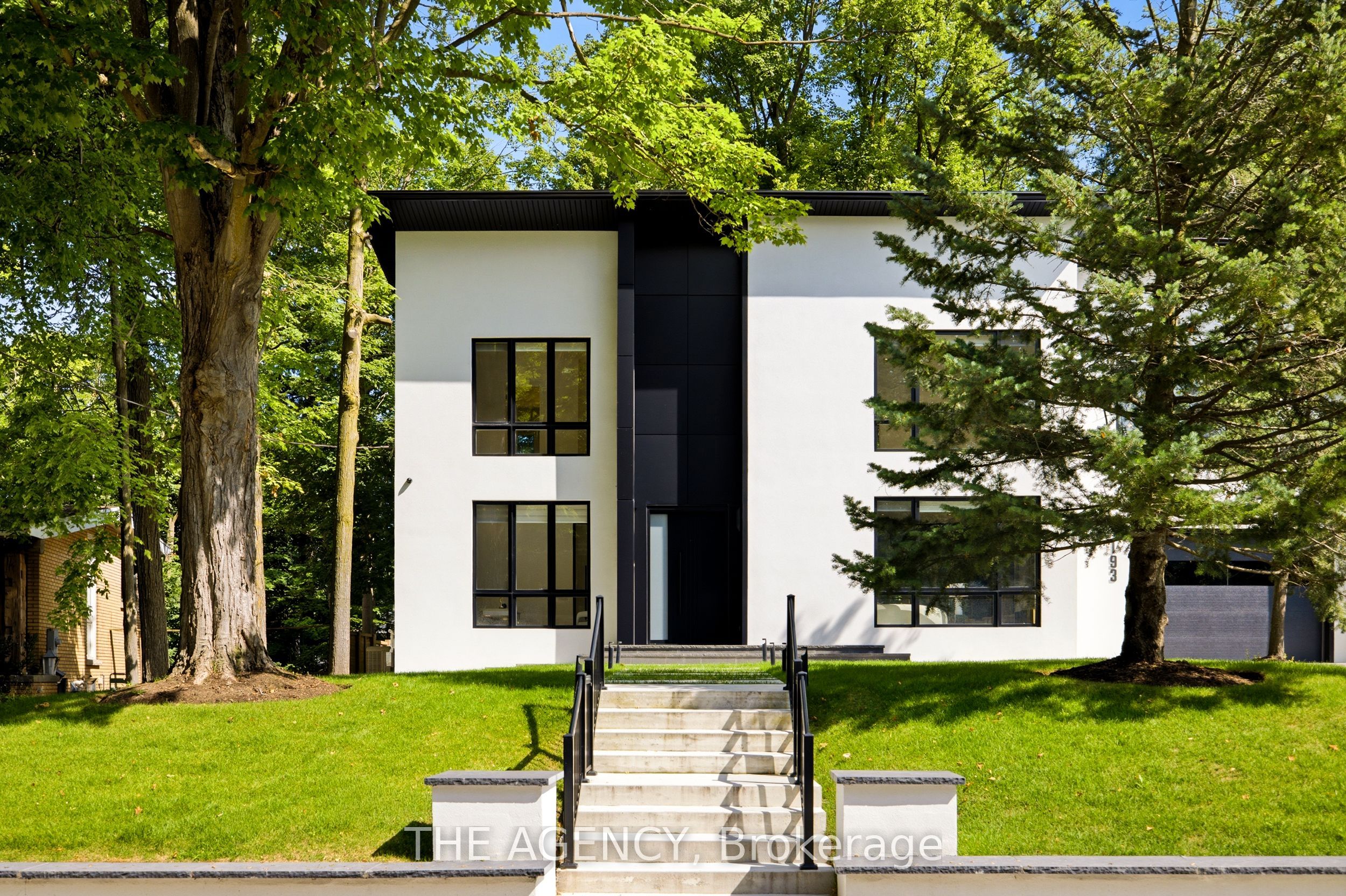193 Beechwood Crescent