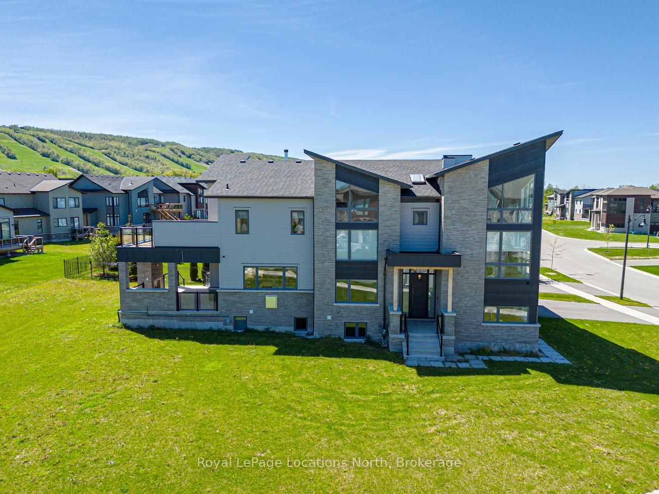 117 Cattail Crescent
