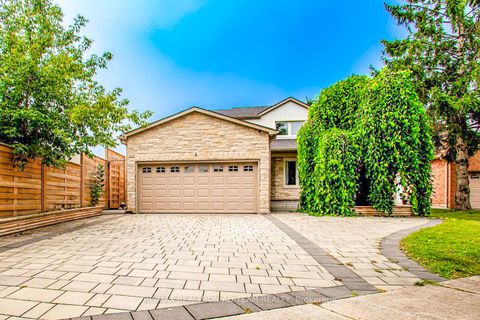 4 Gilmour Drive Ajax ON L1S 5J9