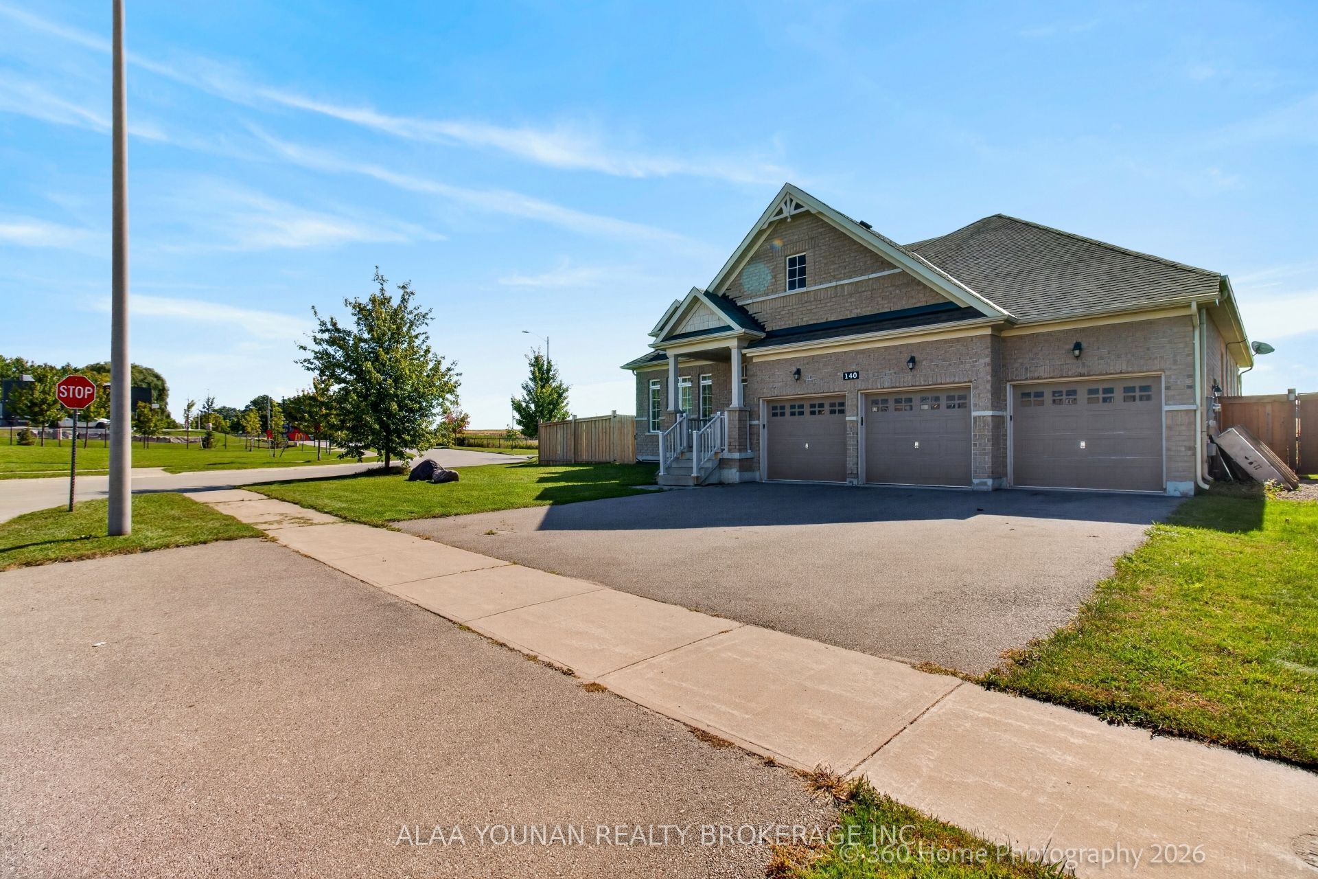 140 Copeland Crescent