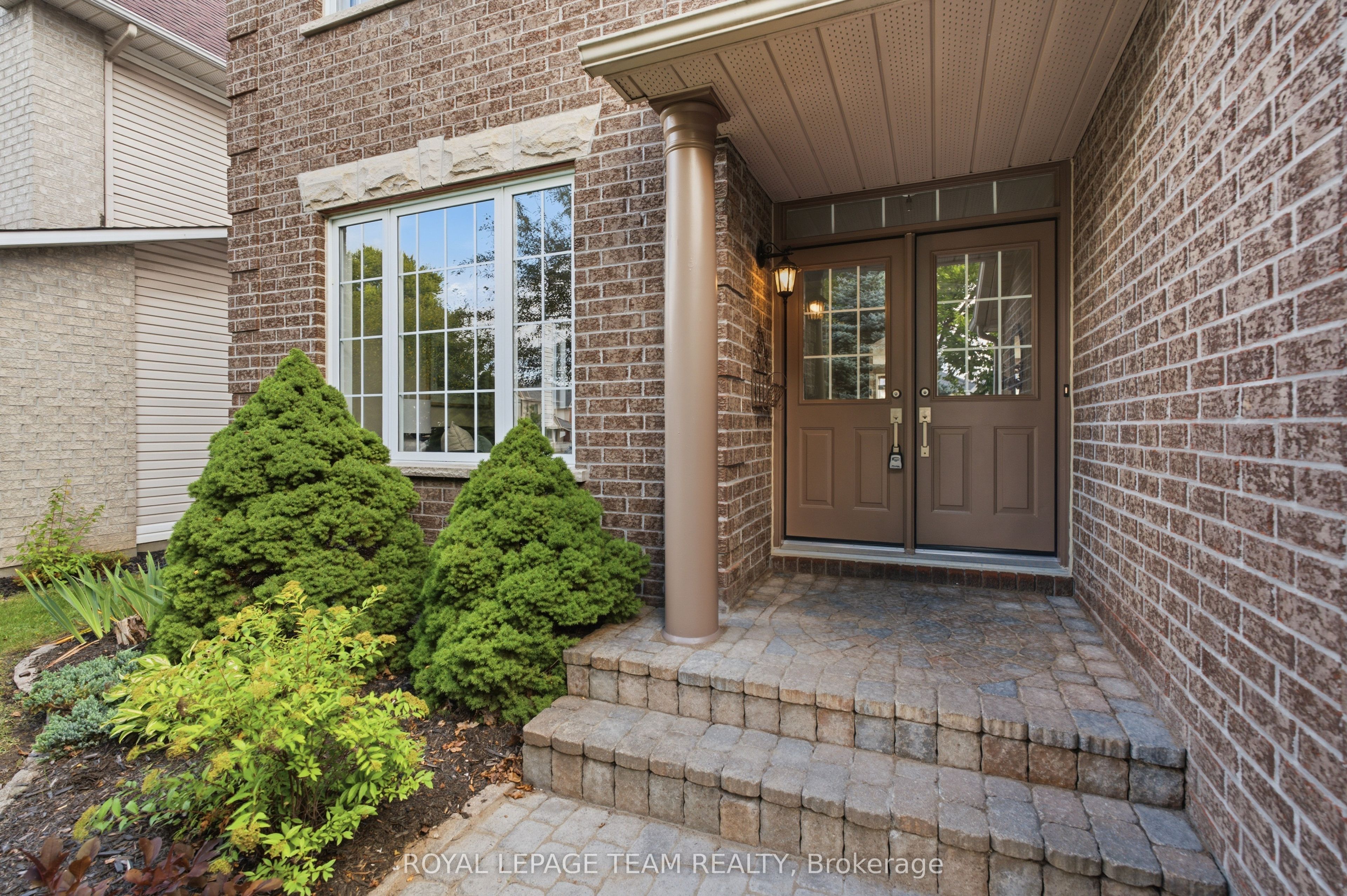32 Glenrill Place