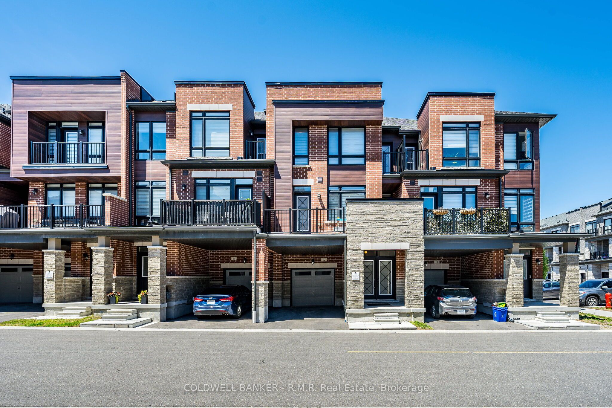12 Broylio Lane