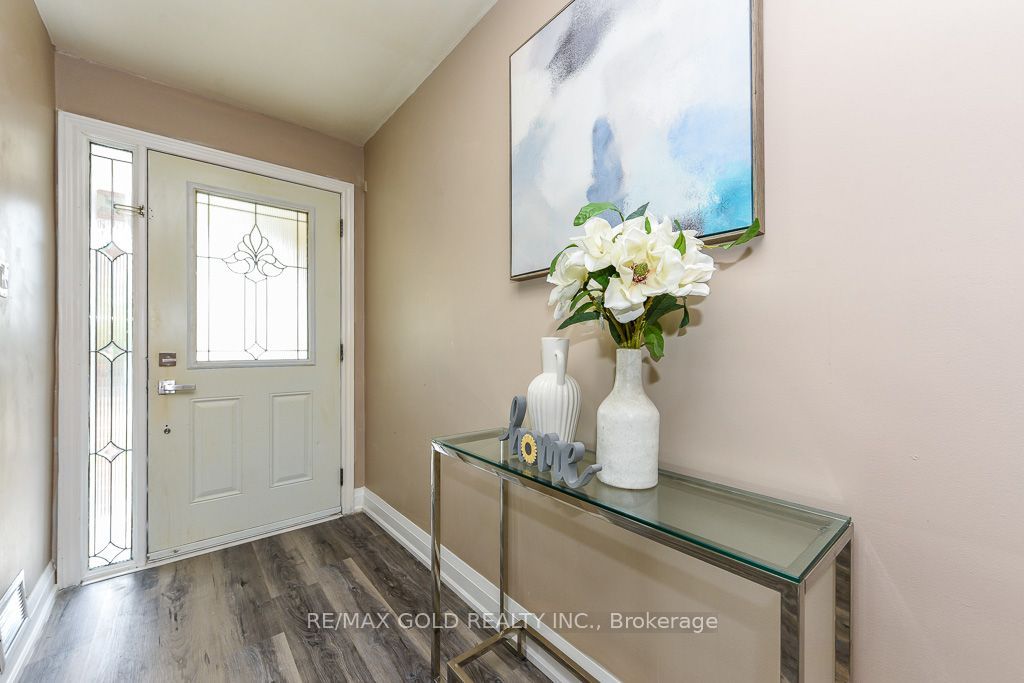 7624 Middleshire Drive