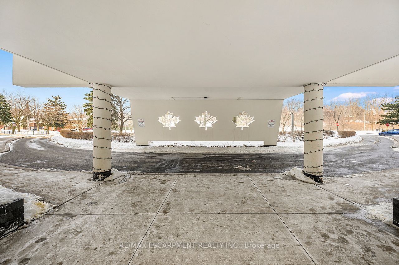 530 Lolita Gardens 308