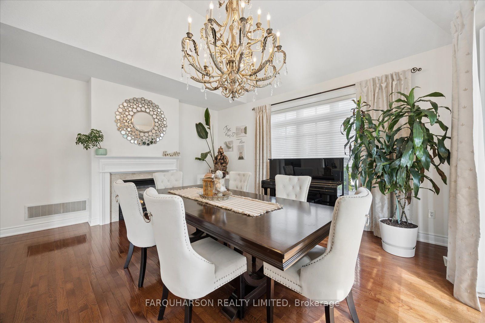 41 Country Club Crescent