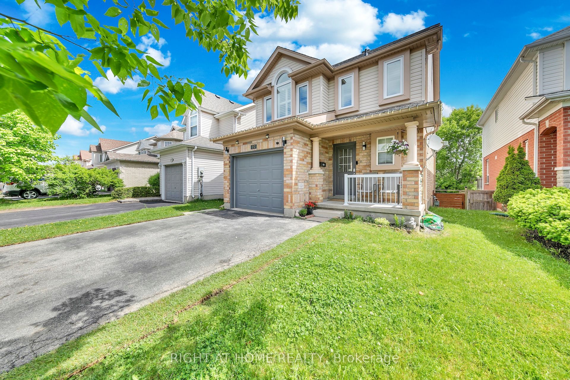 77 Milson Crescent