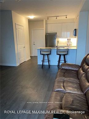 50 Thomas Riley Road 819