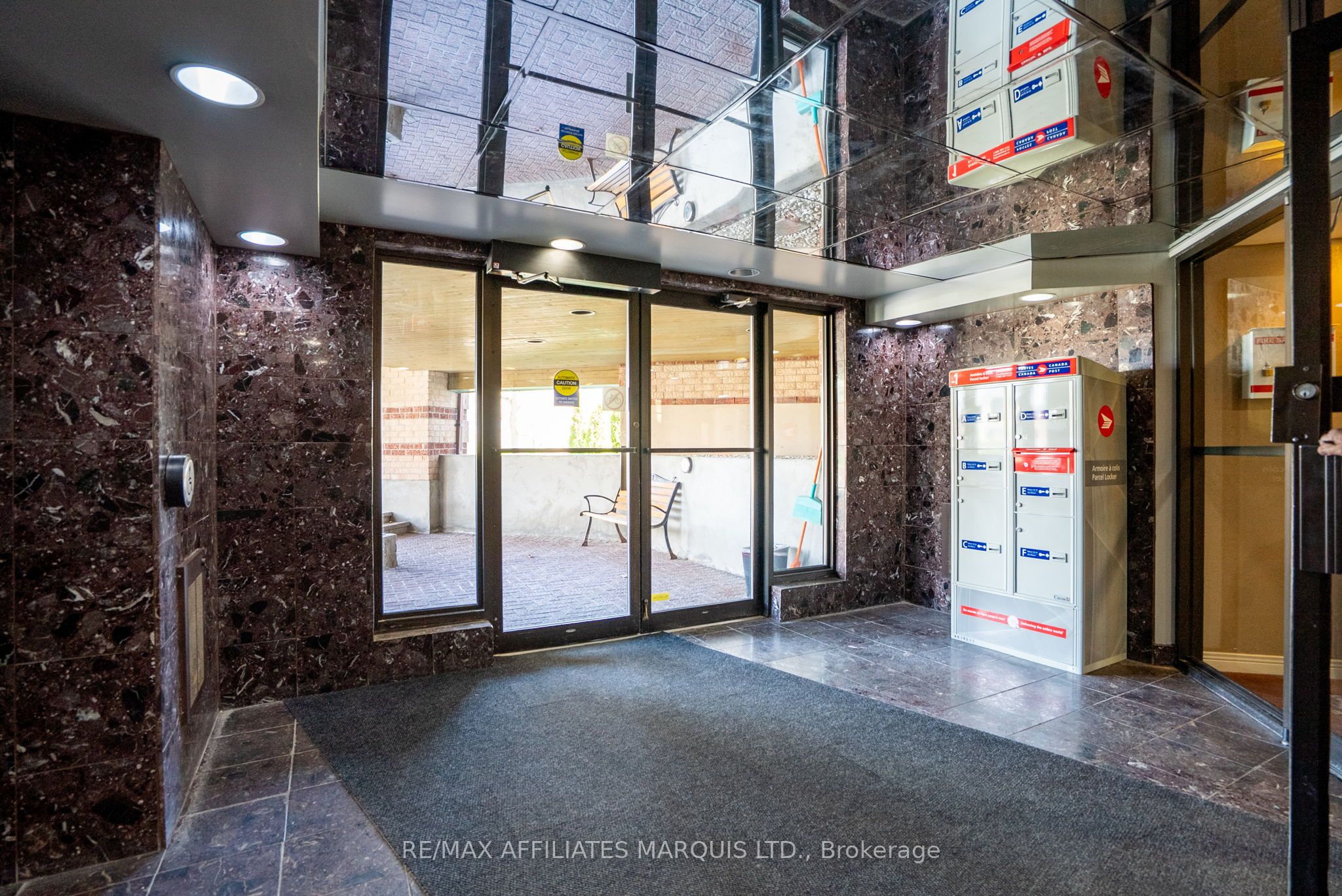 121 Water Street W 408