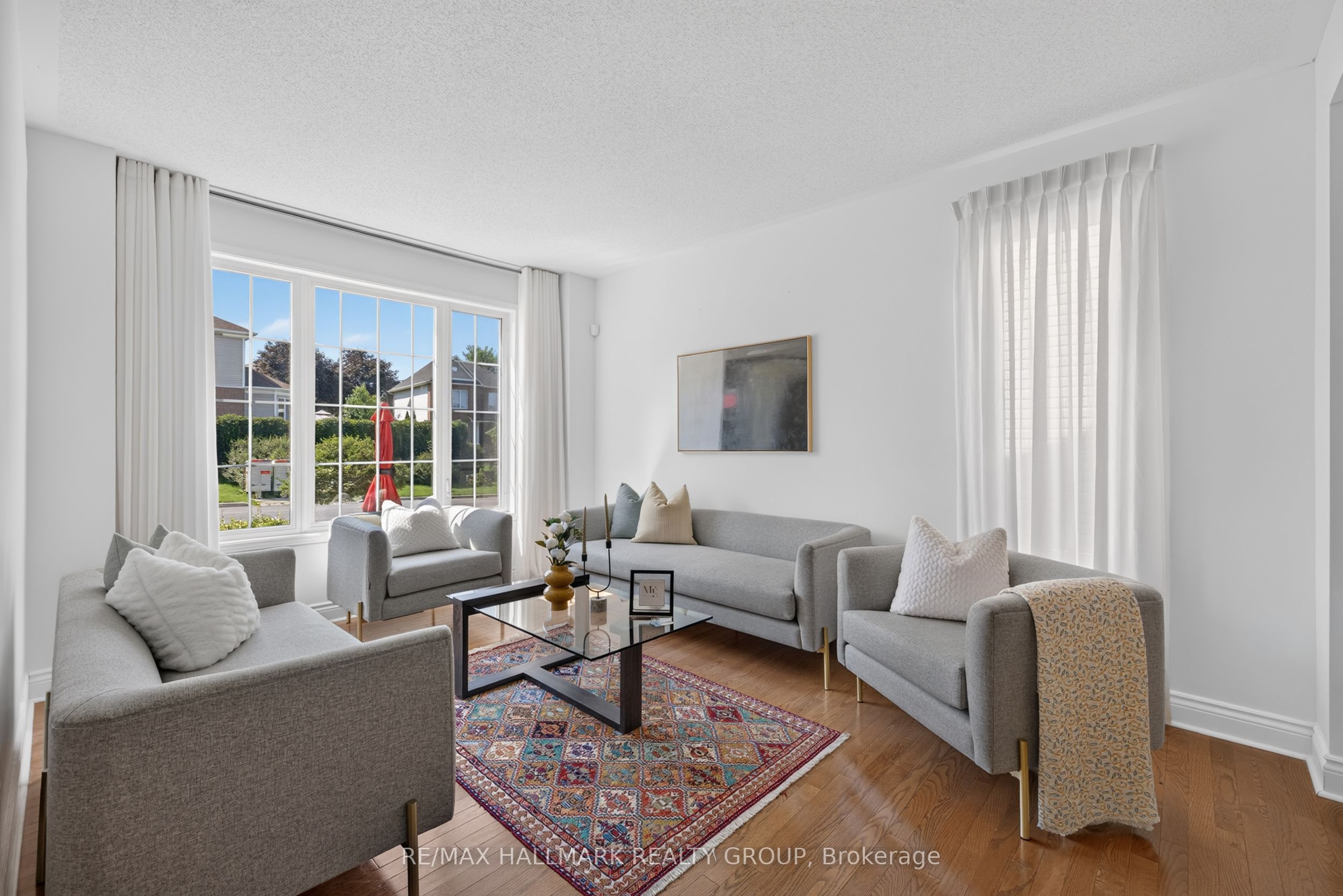 42 Glenrill Place S