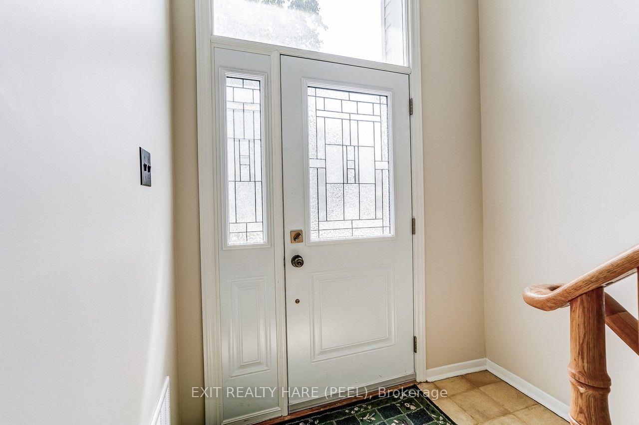 10 Duncannon Crescent