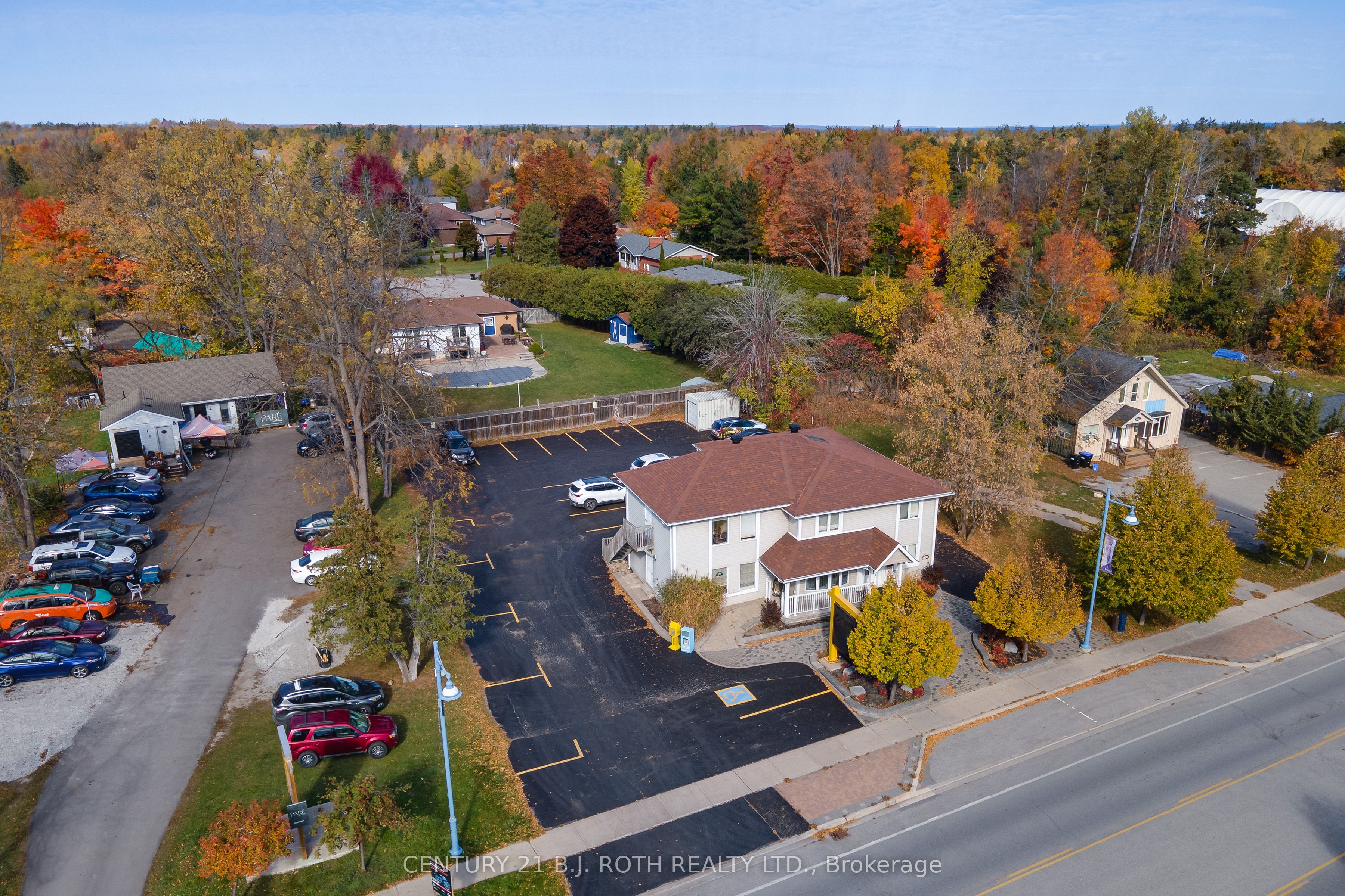 888 Innisfil Beach Road