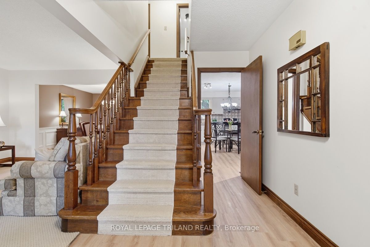 183 Farmington Way
