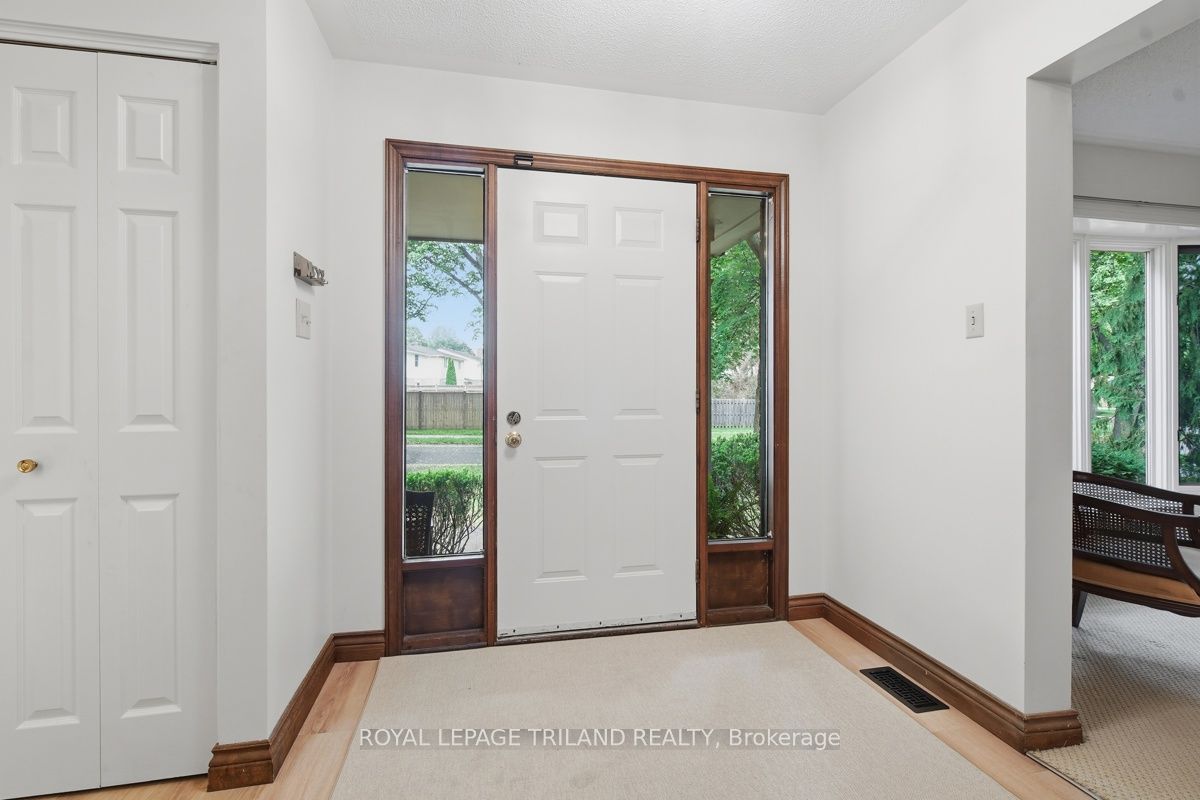 183 Farmington Way