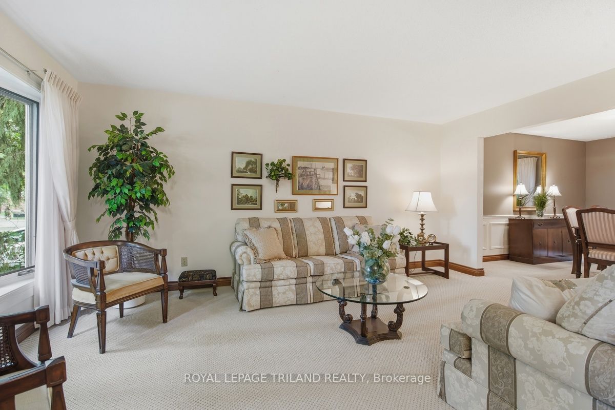 183 Farmington Way