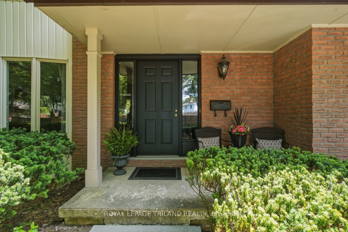 183 Farmington Way