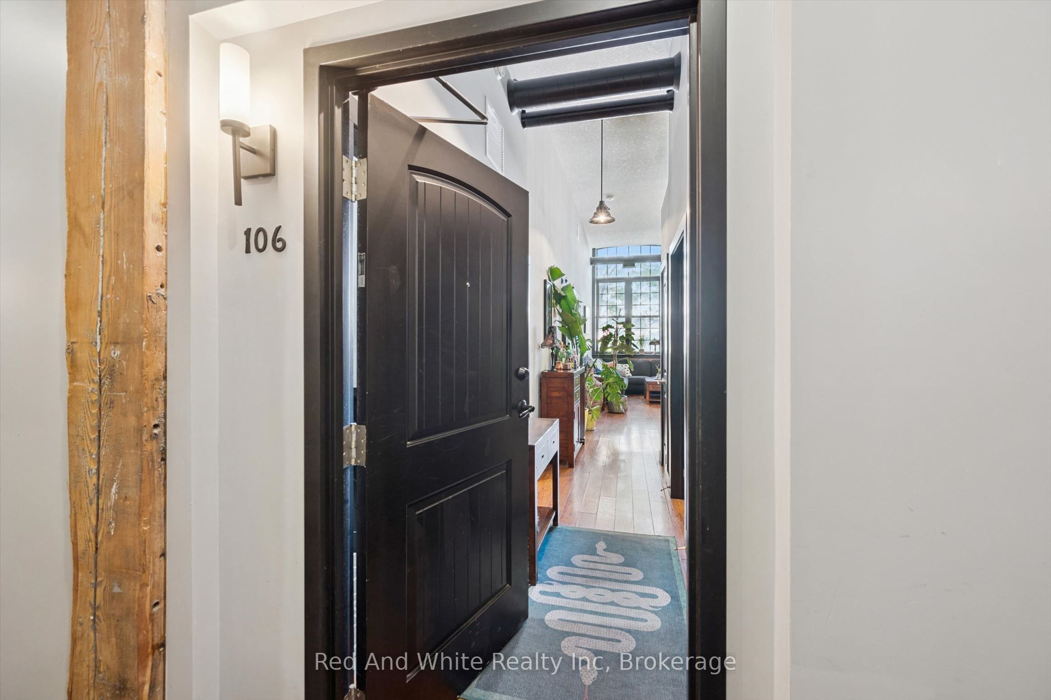 24 Cedar Street 106