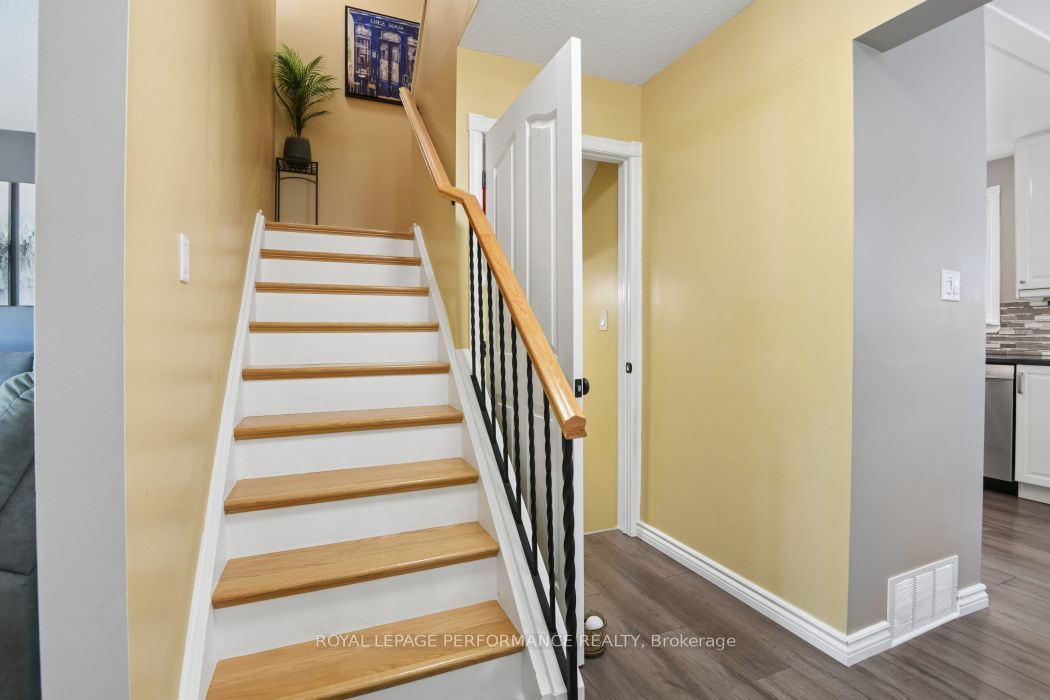 4 Winchester Drive