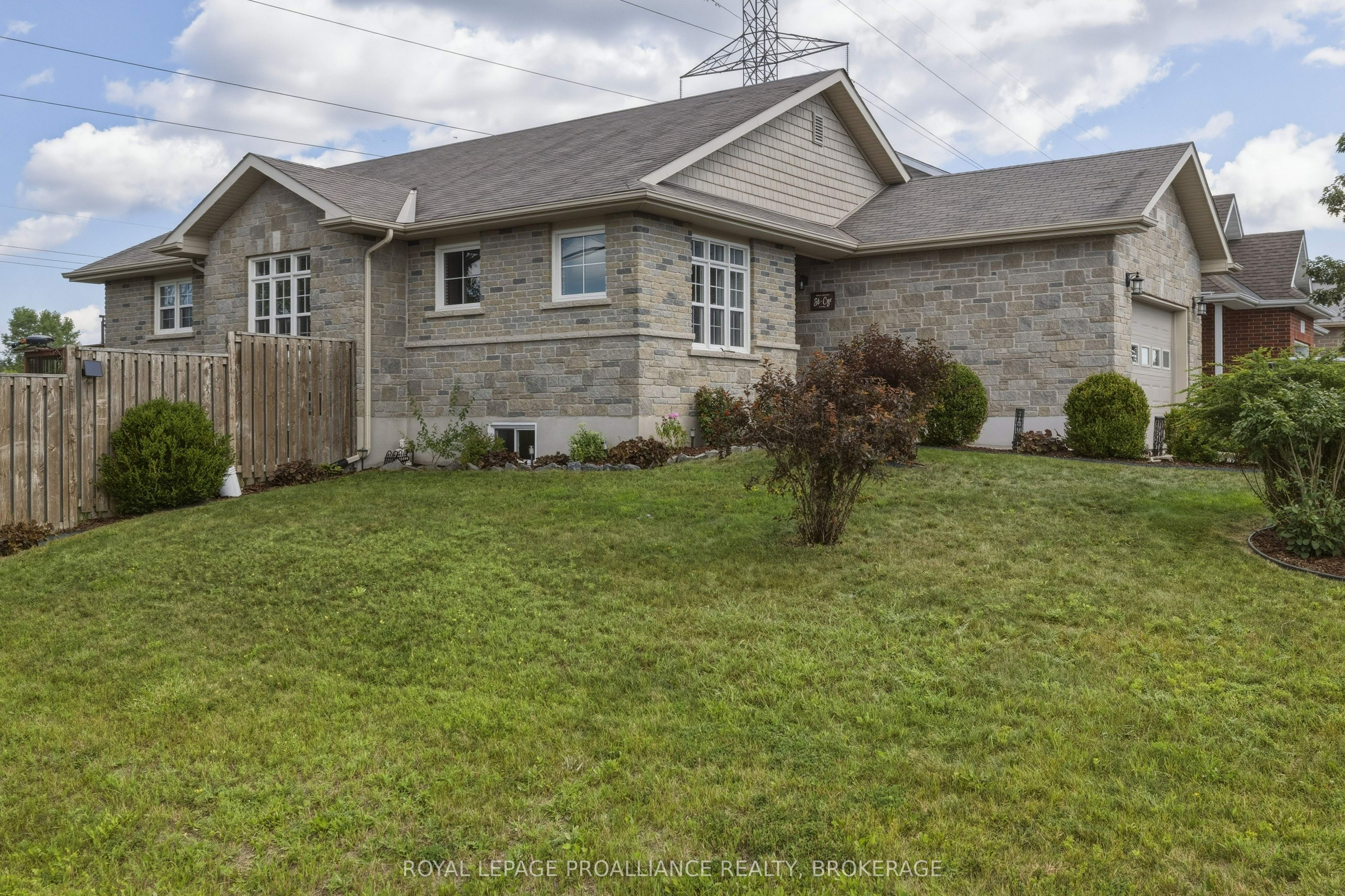 1464 Ottawa Street