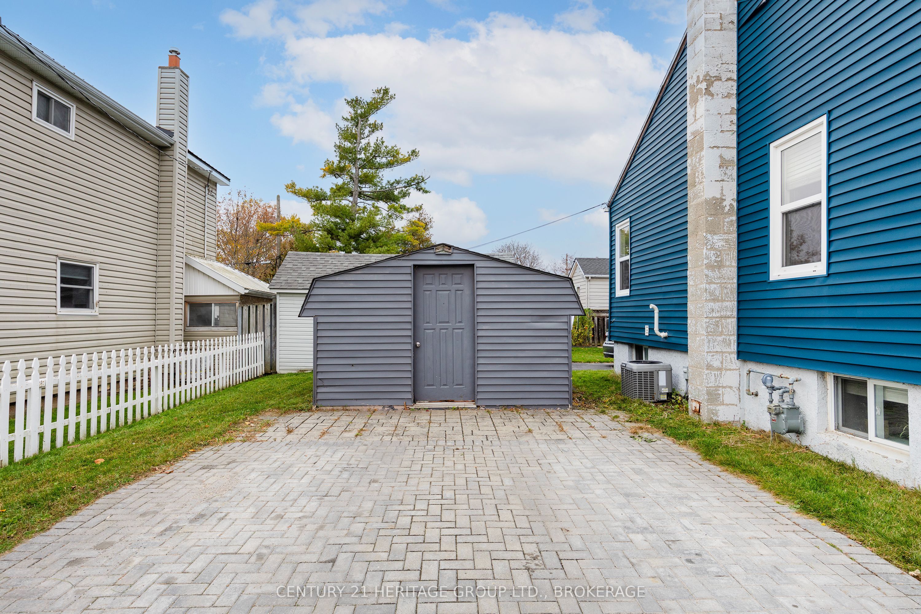 136 Kingscourt Avenue