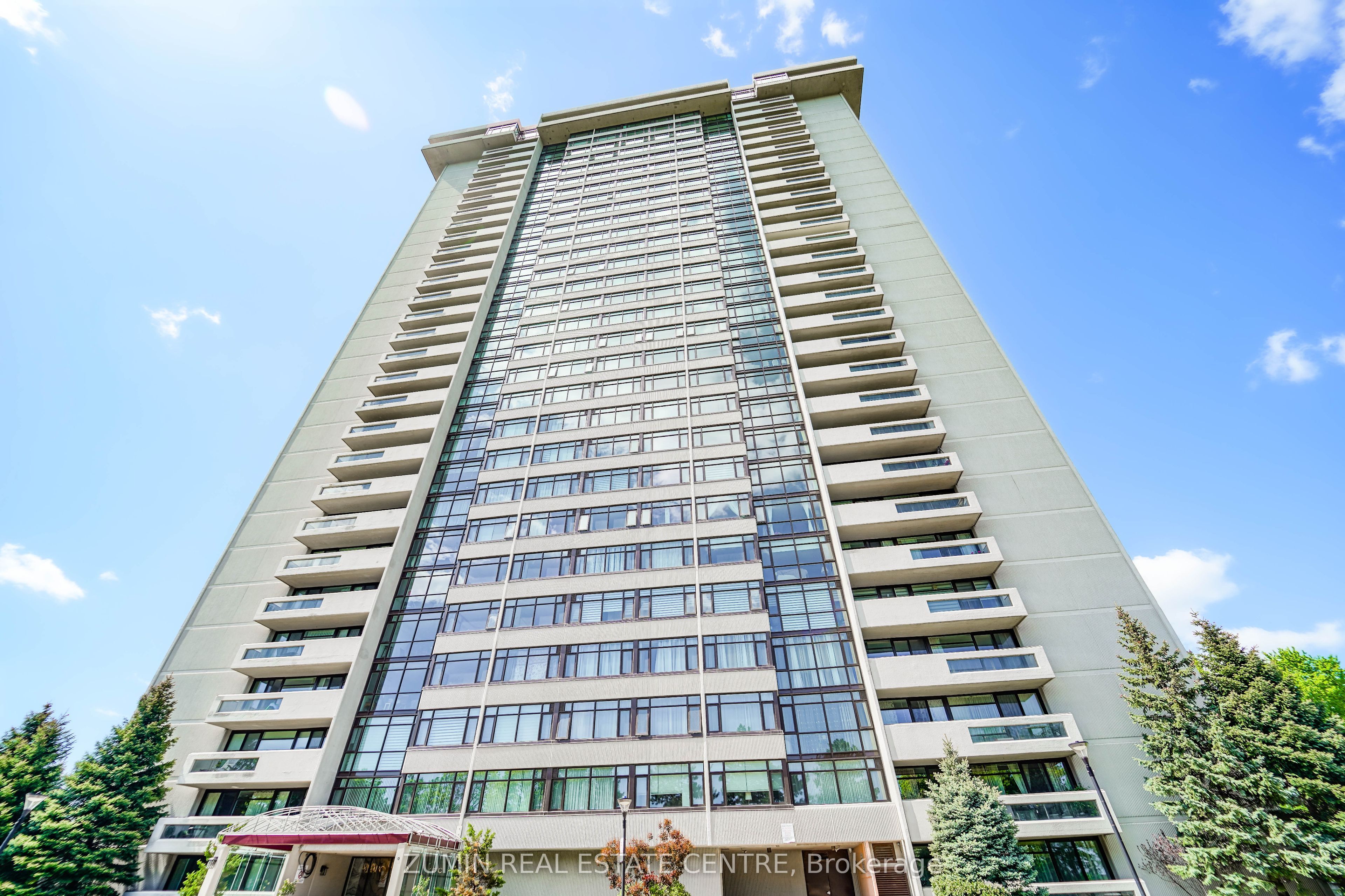 1555 Finch Avenue E 602