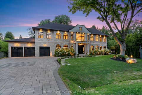 20 Hammok Crescent Markham ON L3T 2W9