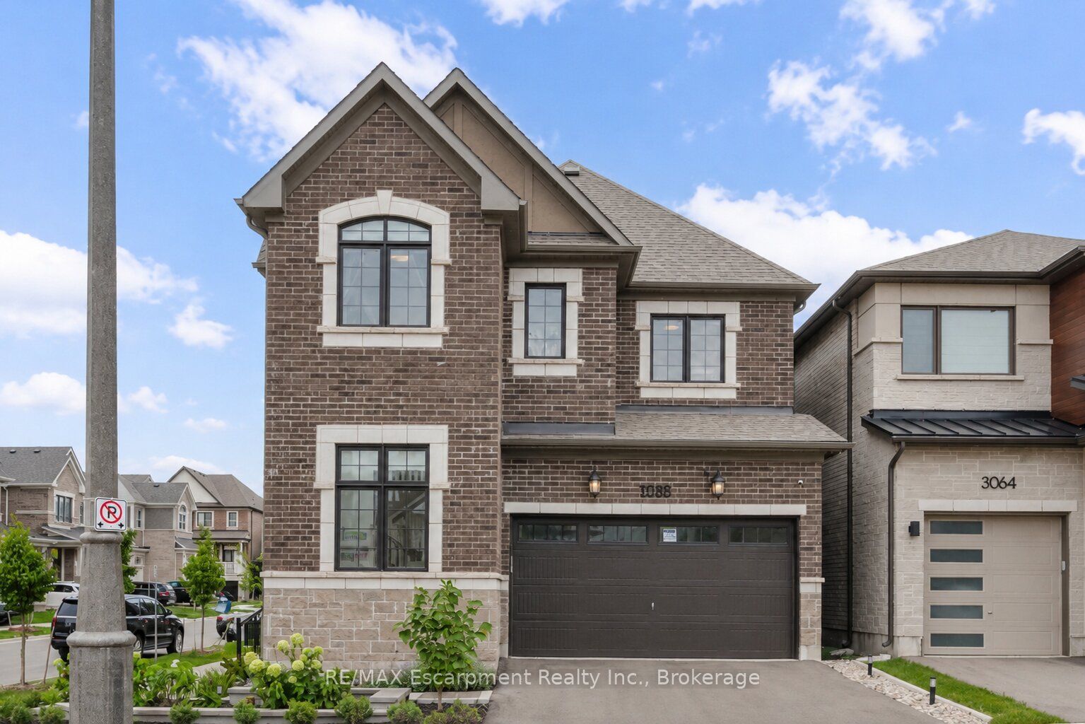 1388 AYMOND Crescent