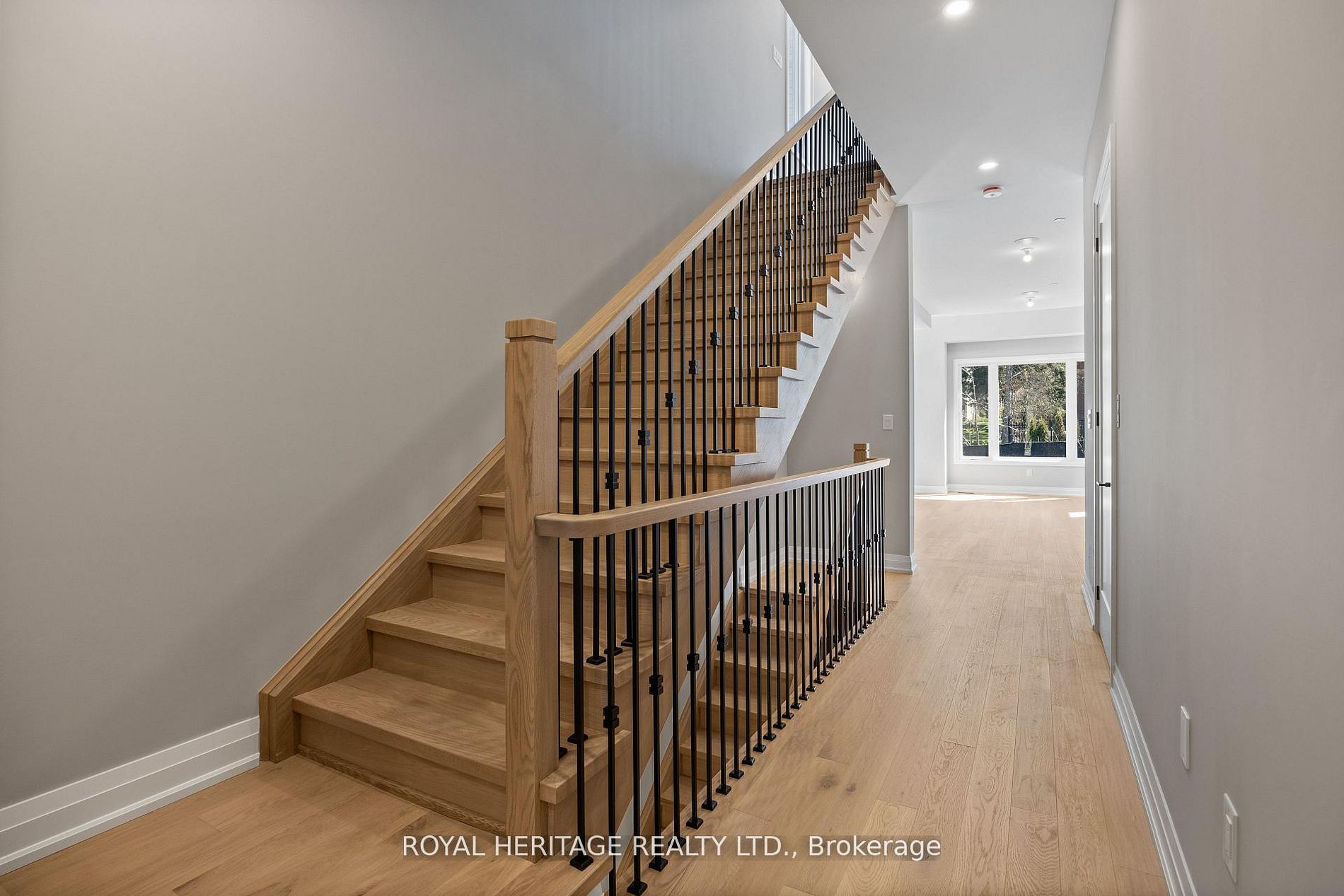 23 Inverlynn Way