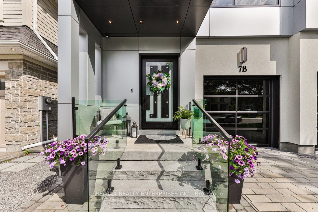 7B Iroquois Avenue