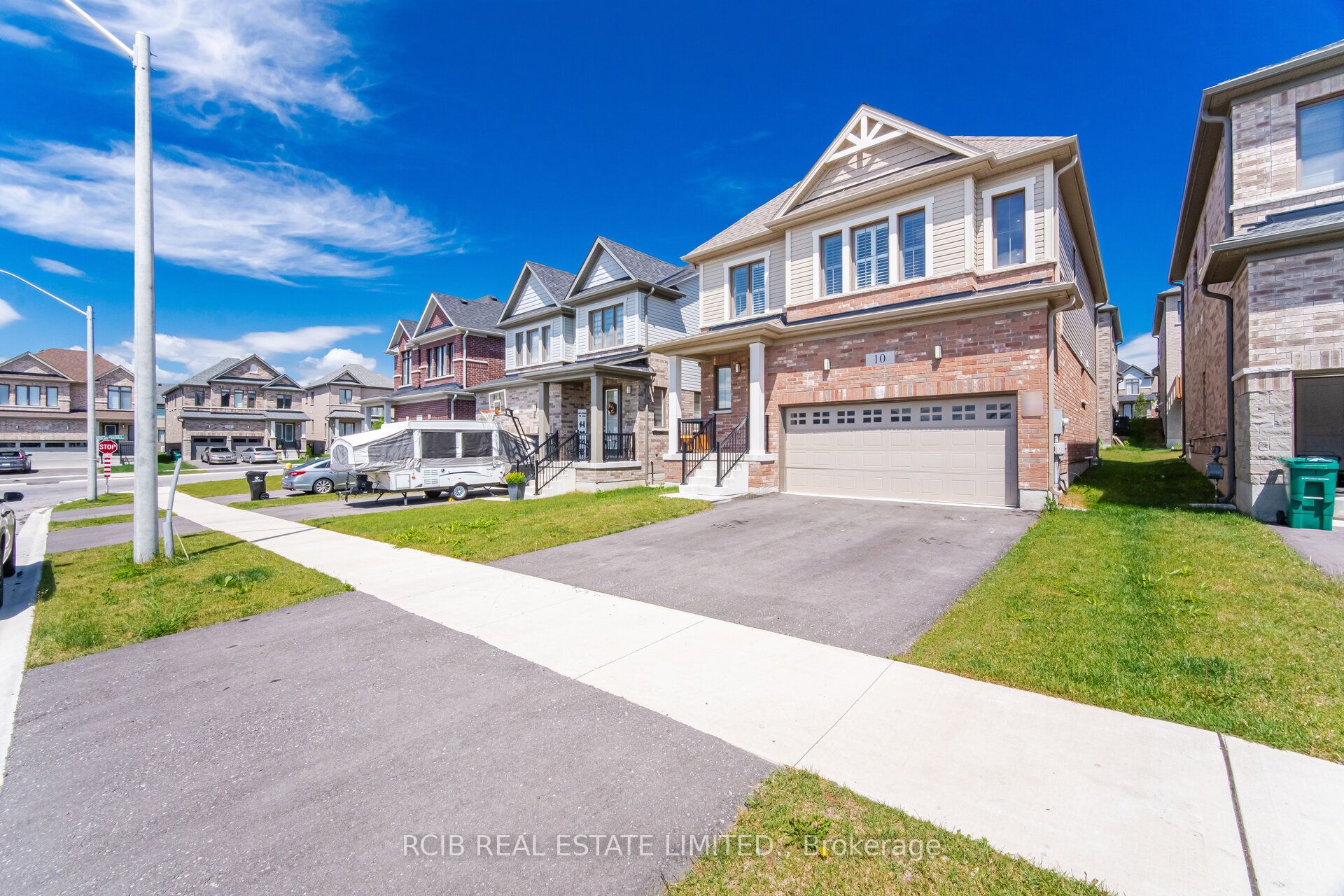 10 Thomas Gemmell Road