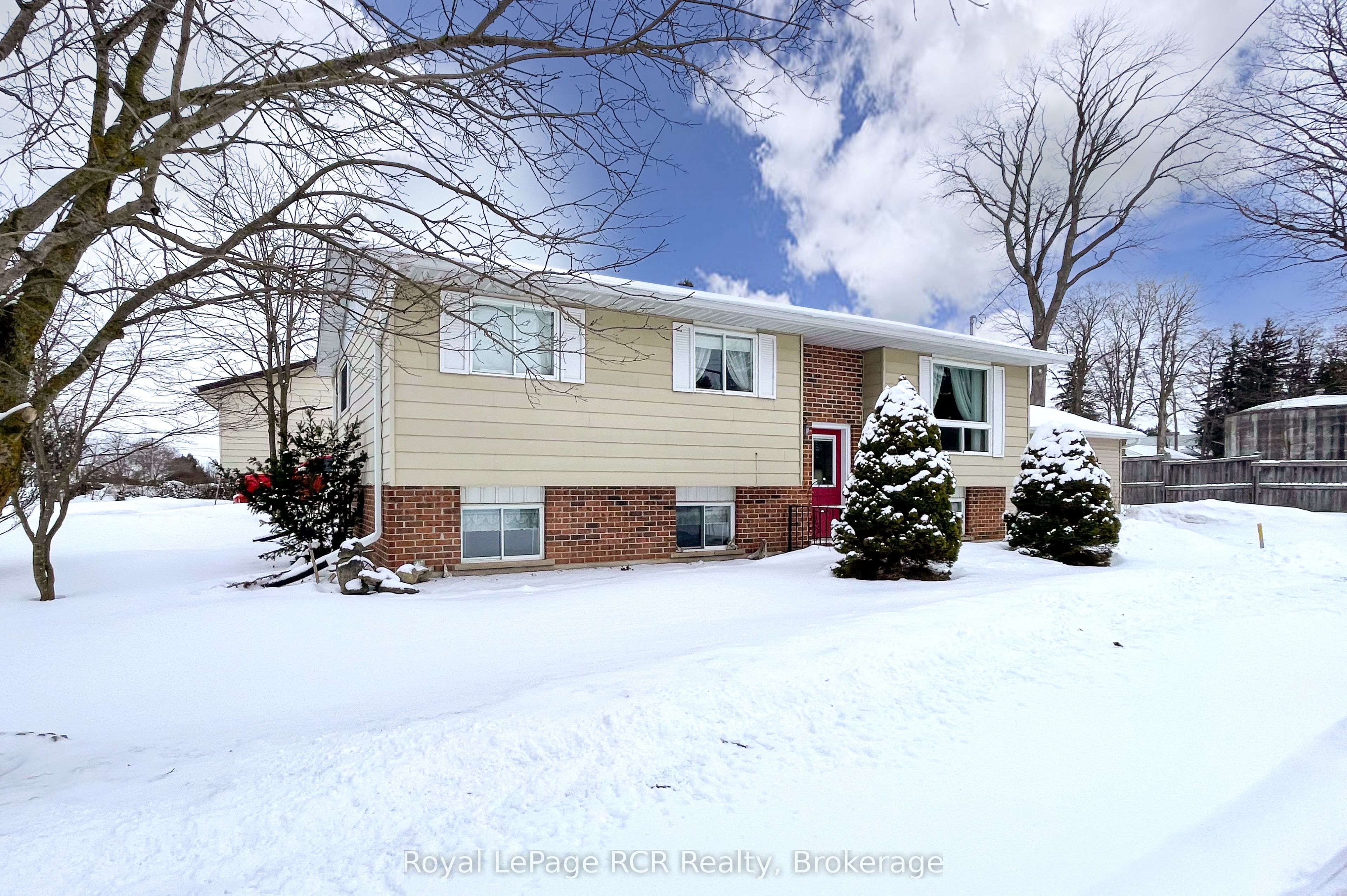 612 Garafraxa Street N