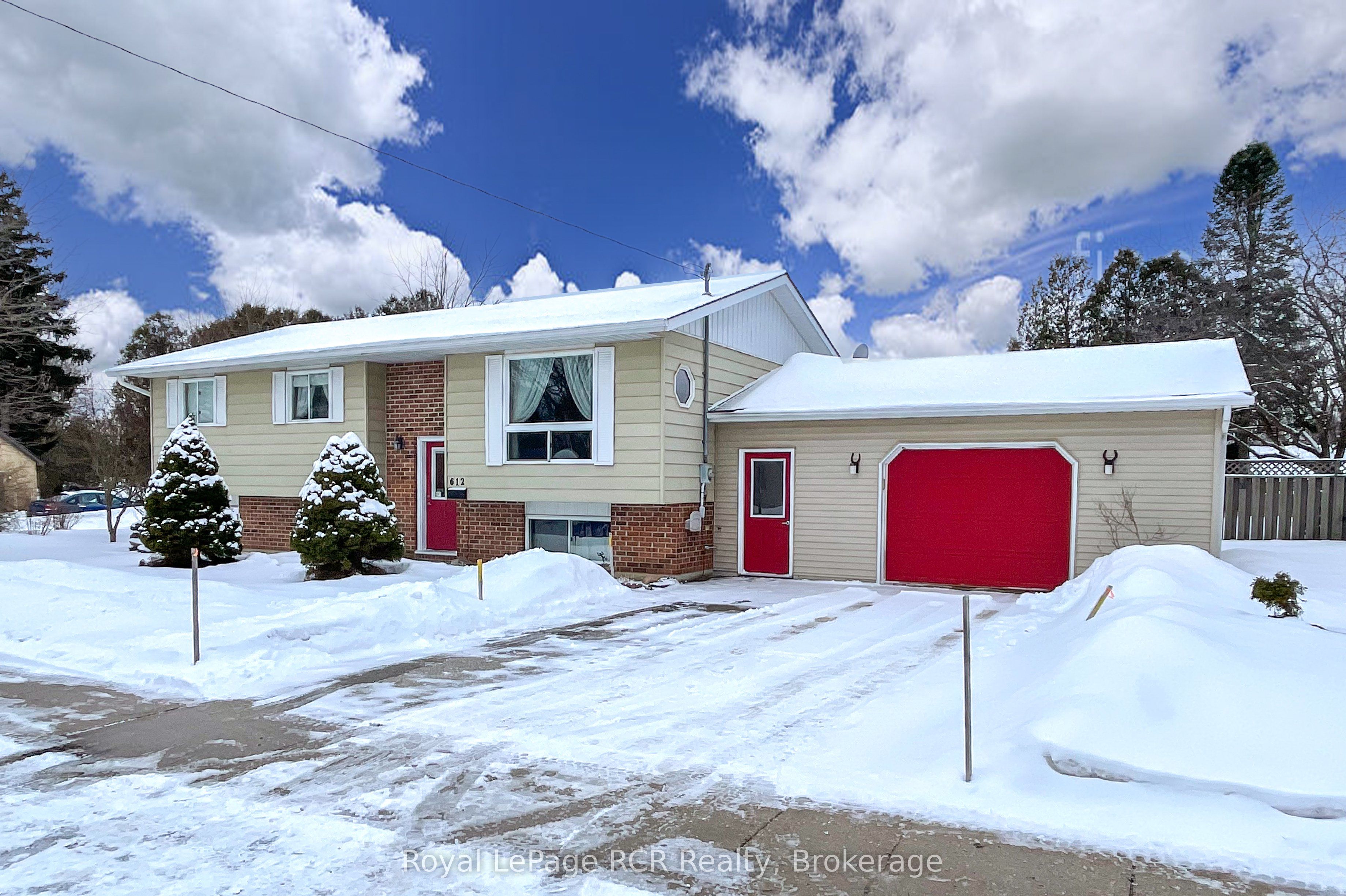 612 Garafraxa Street N