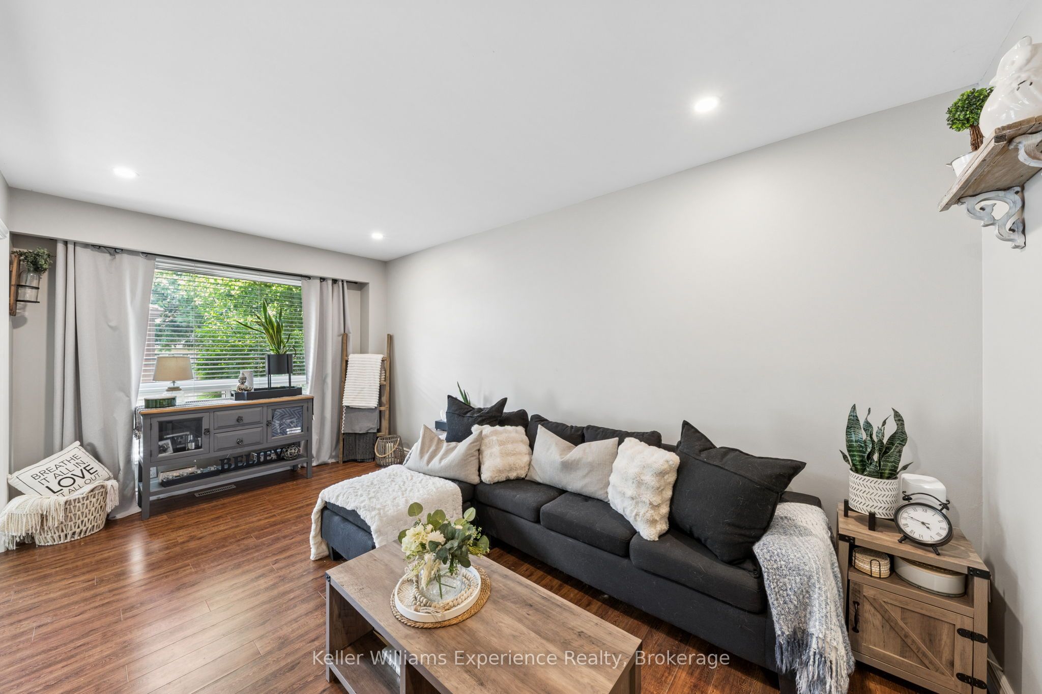 2 Bernick Drive 23