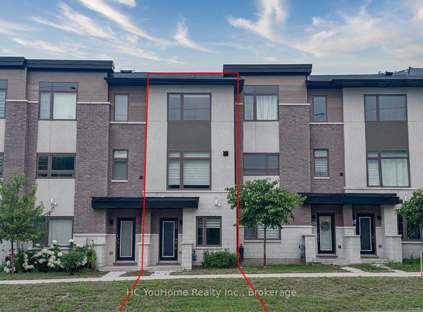 250 Finch Avenue 106