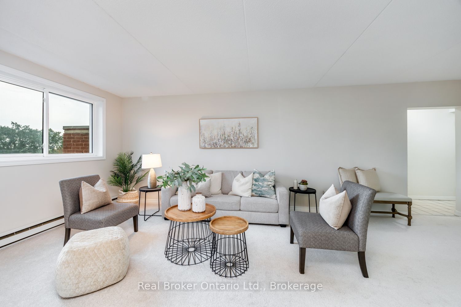 144 Queen Street 504