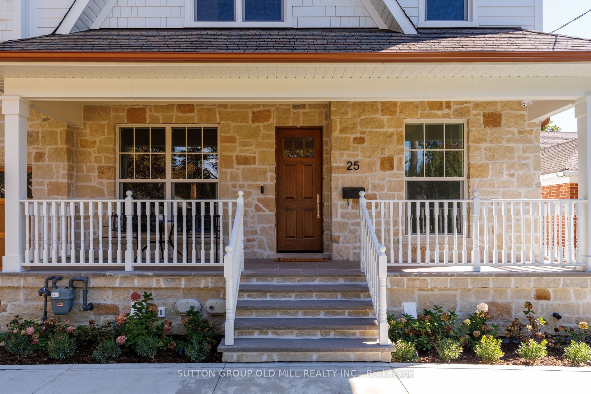 25 Beaucourt Road