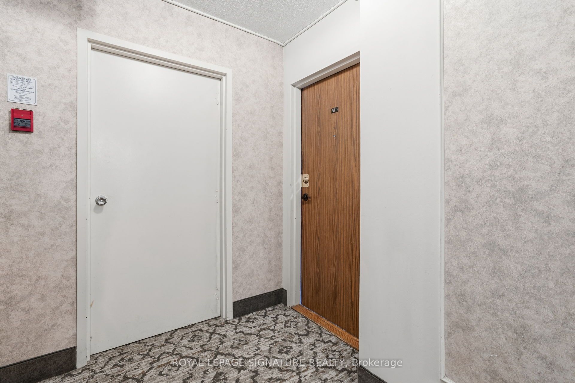 3100 Kirwin Avenue 2707