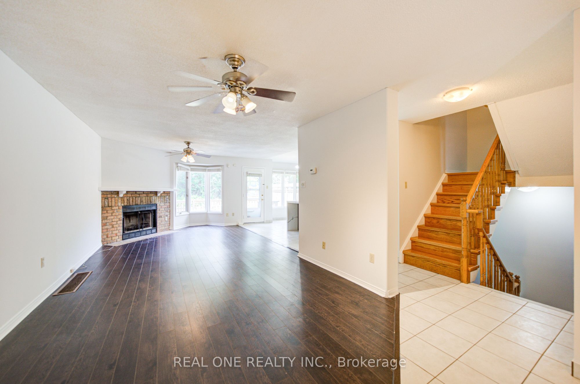 2593 Addingham Crescent