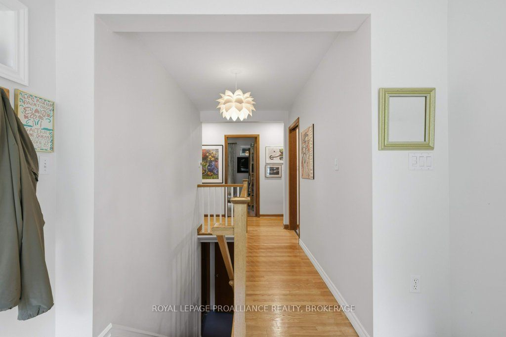 12 Oriole Lane