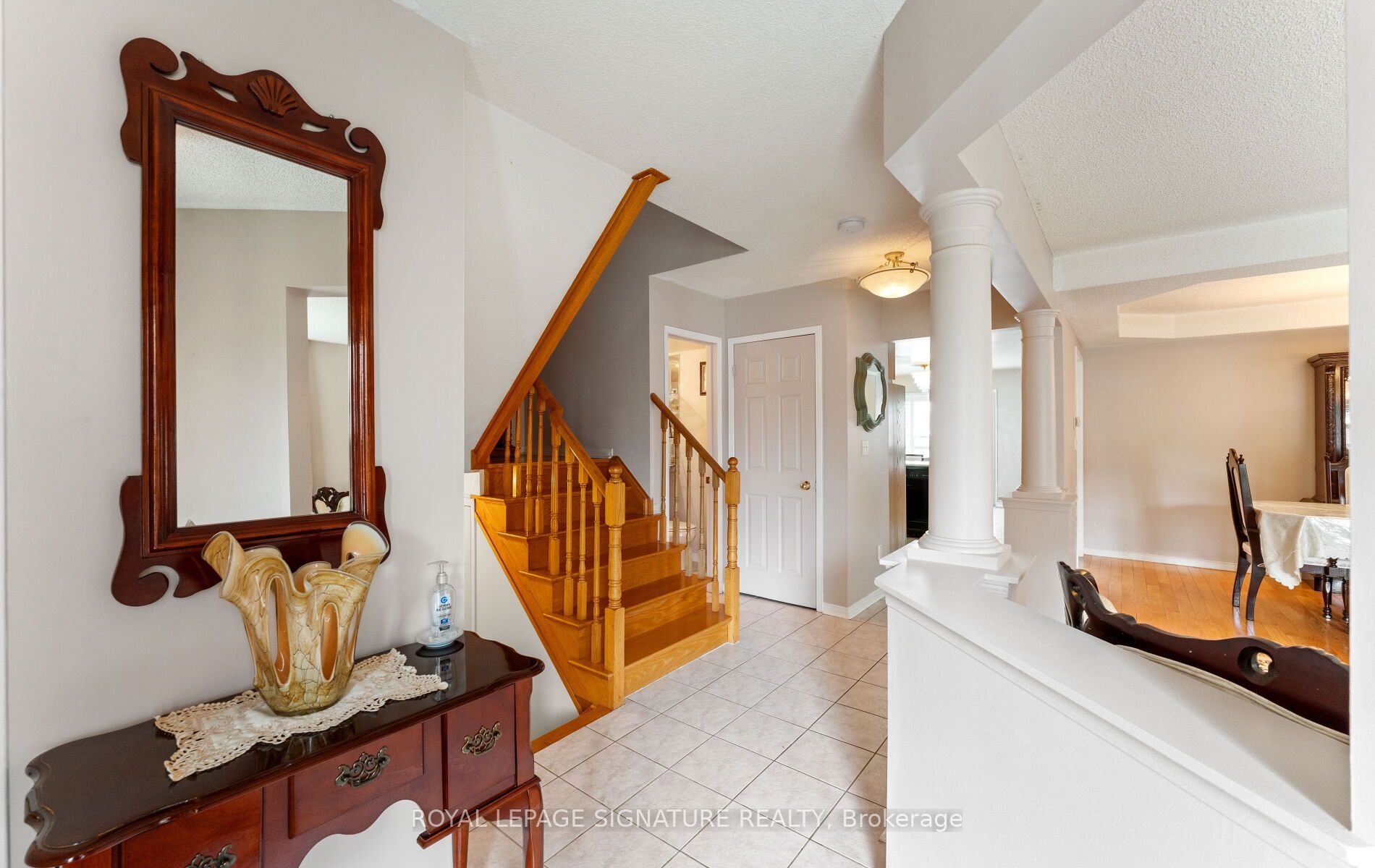 3252 Laburnum Crescent