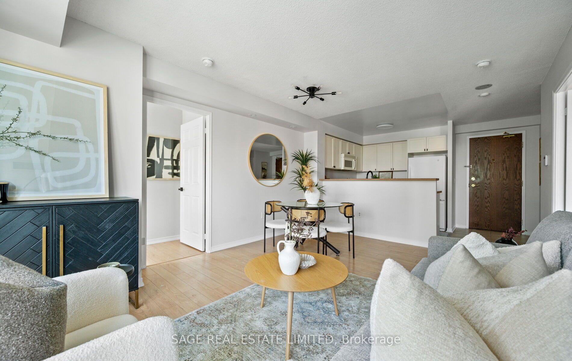 15 Michael Power Place 1008