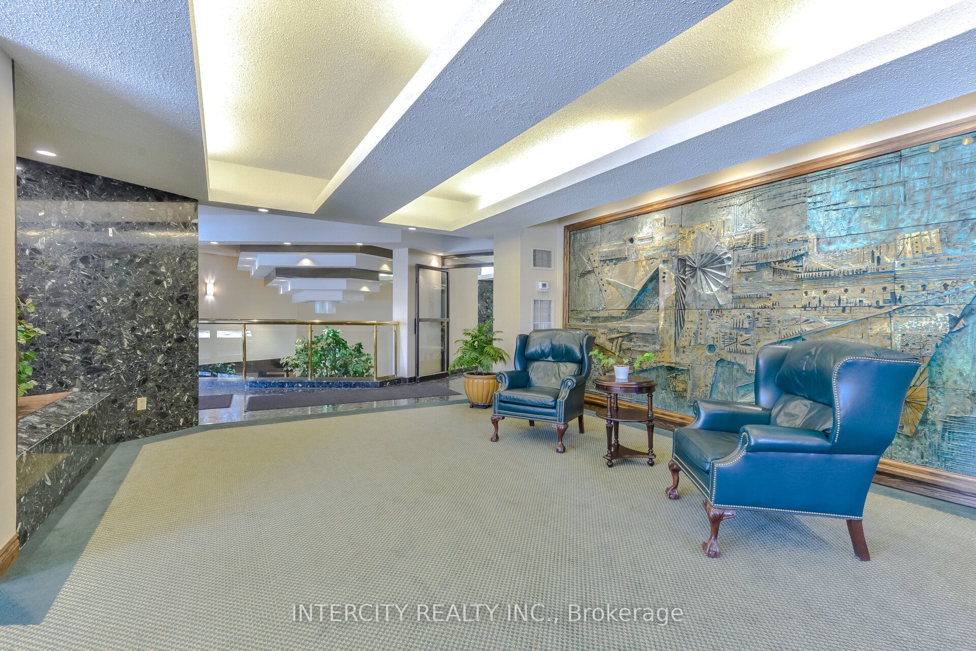 2000 Islington Avenue 308