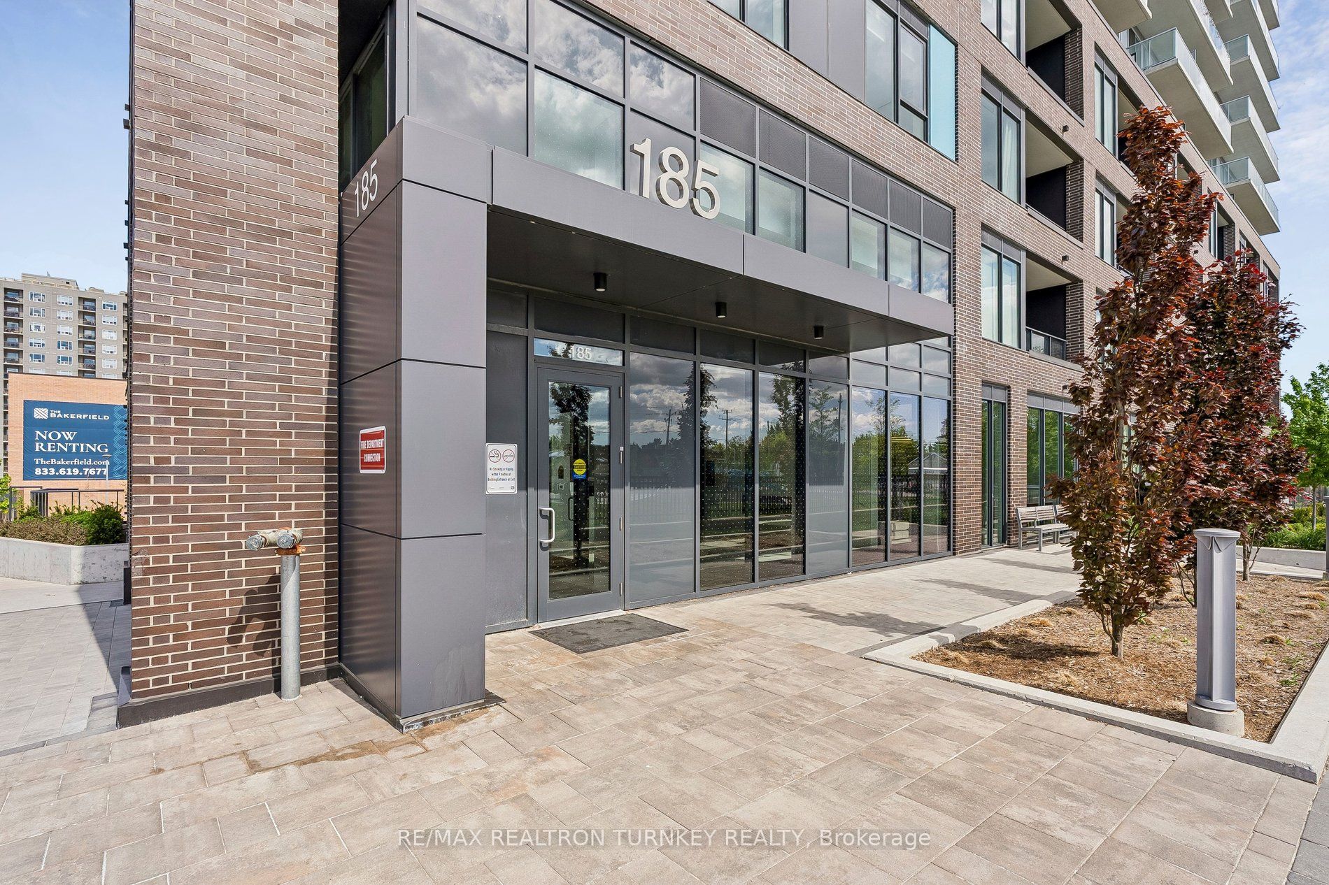 185 Deerfield Road N 311