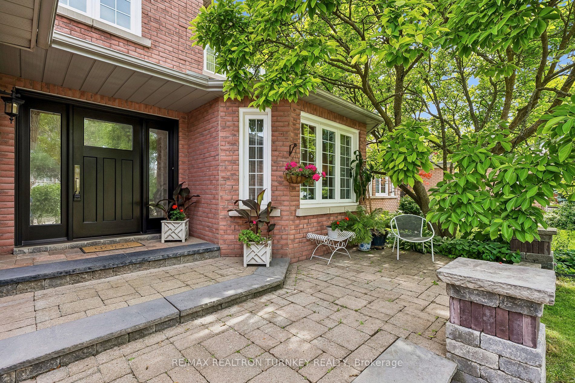 638 Gagnon Place