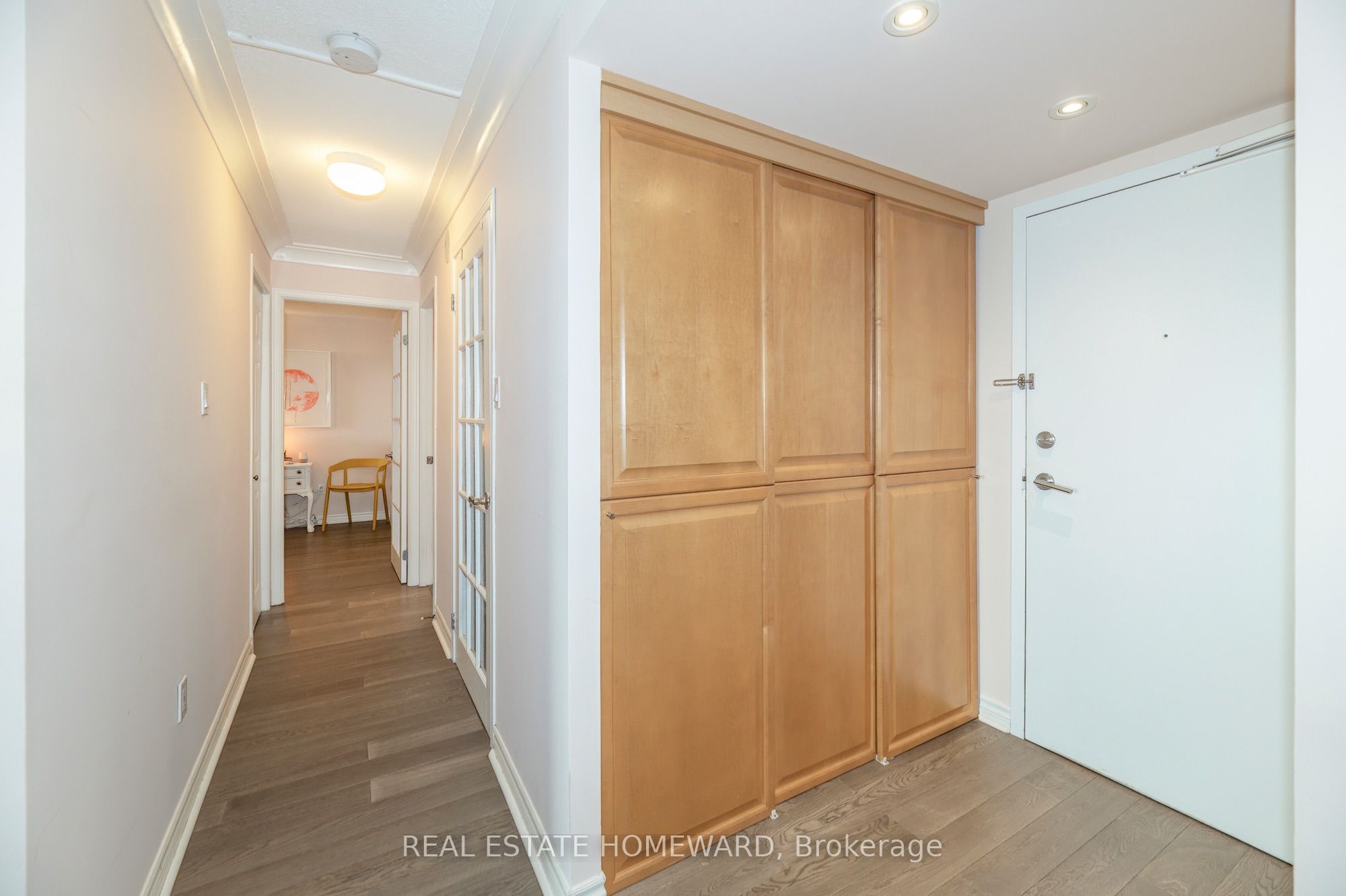 77 Maitland Place 615