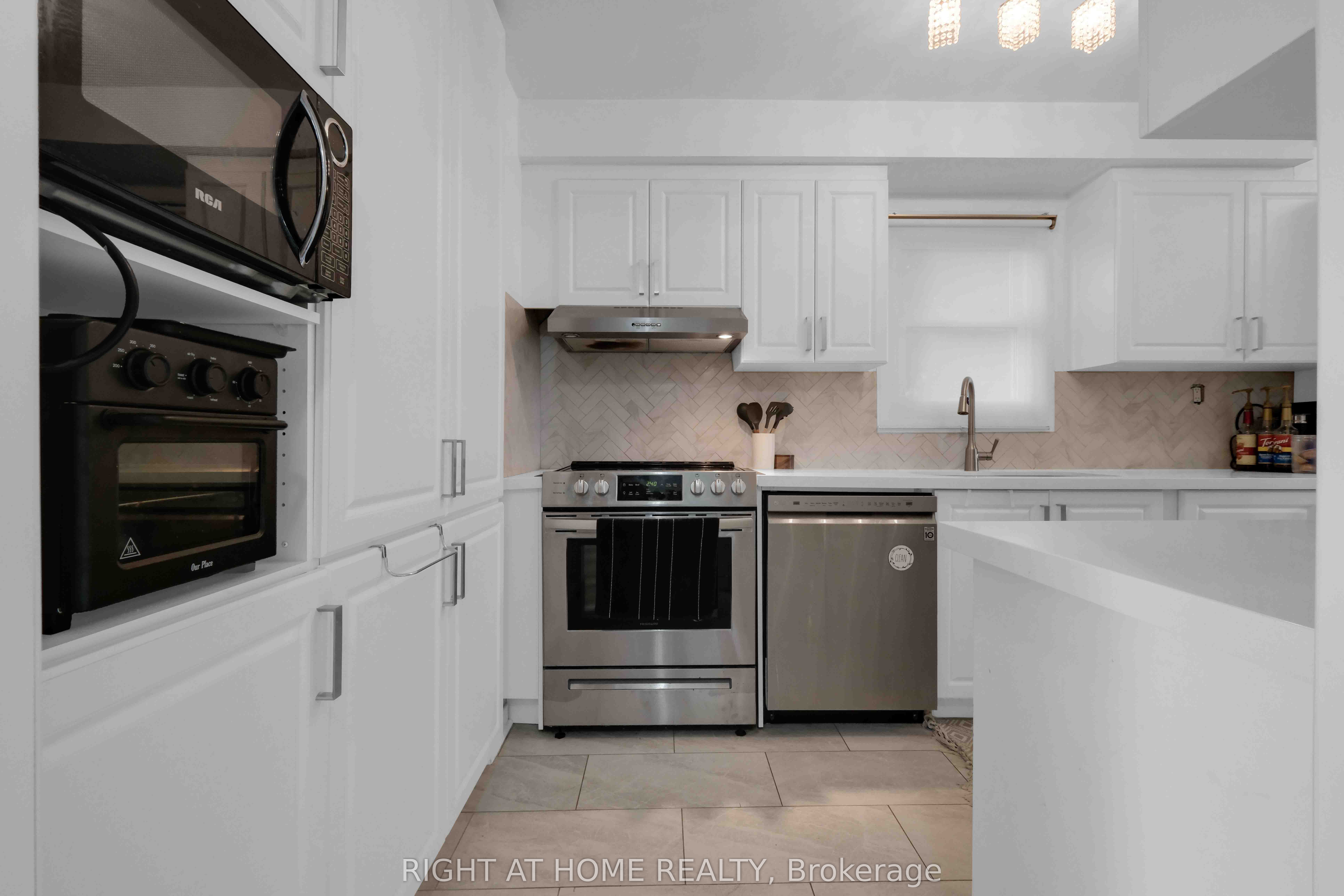 1055 Central Park Boulevard N #4
