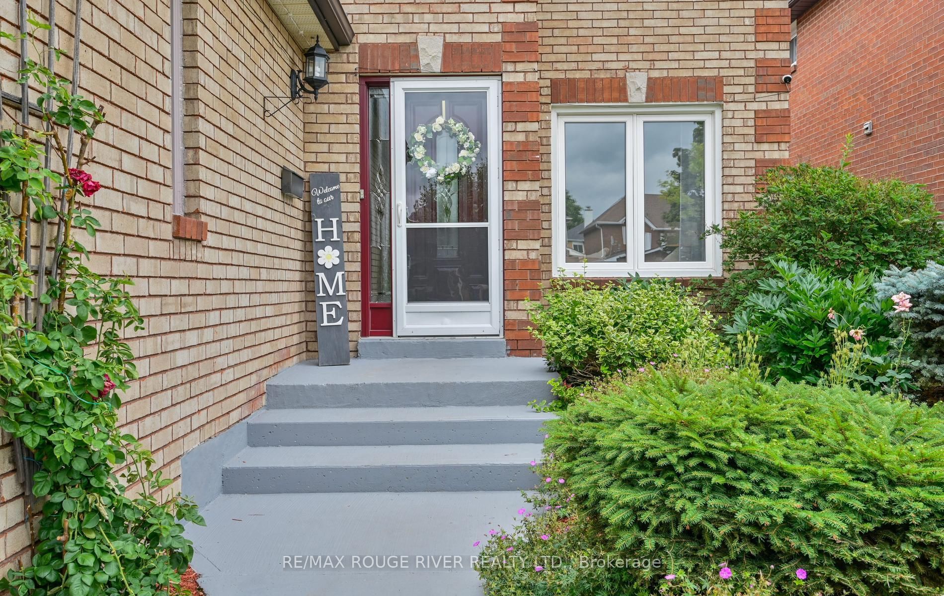 64 Keeble Crescent
