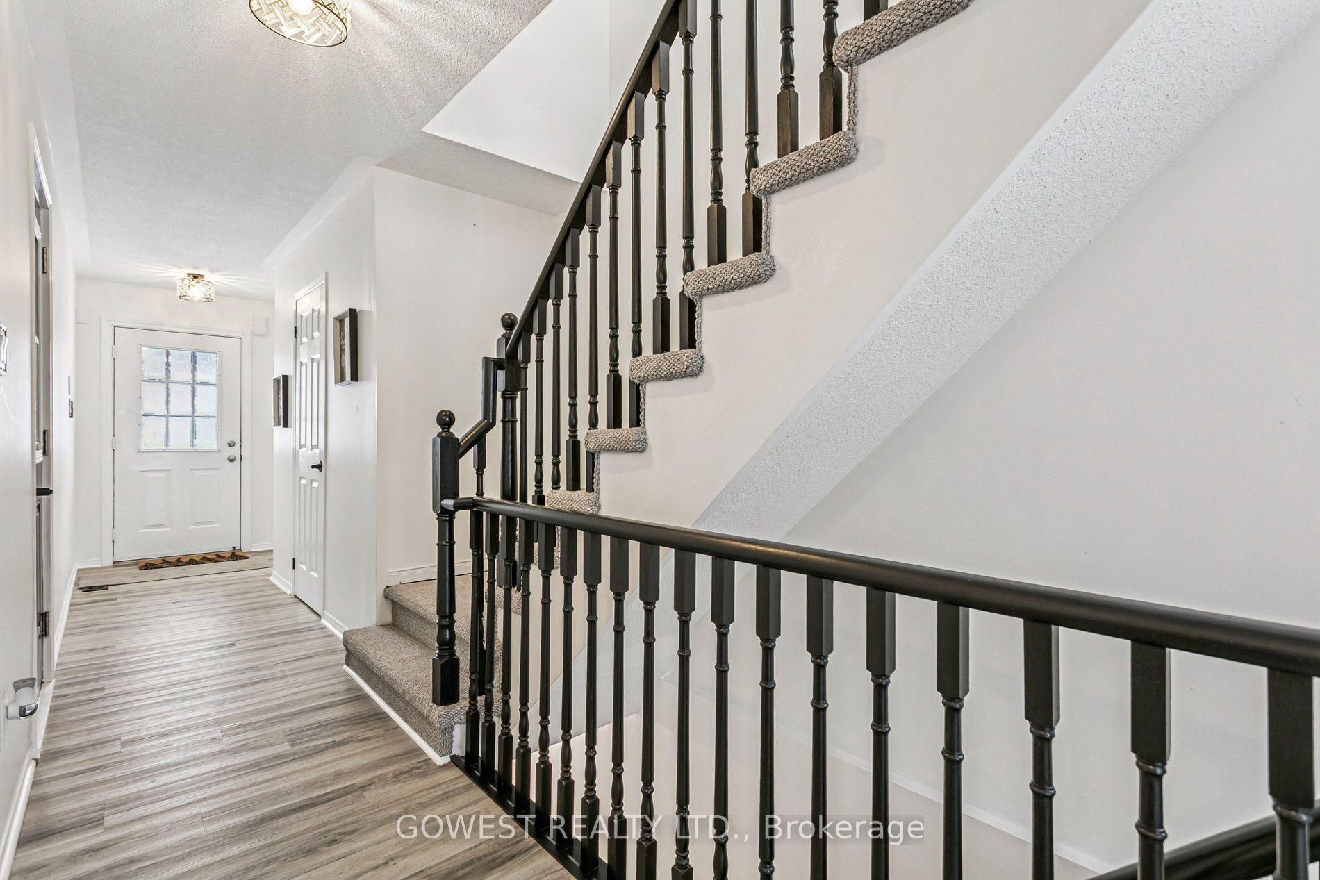 3150 Erin Centre Boulevard 14