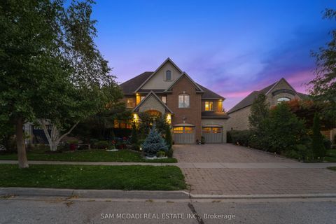 32 Pennsylvania Crescent Kitchener ON N2P 2S5