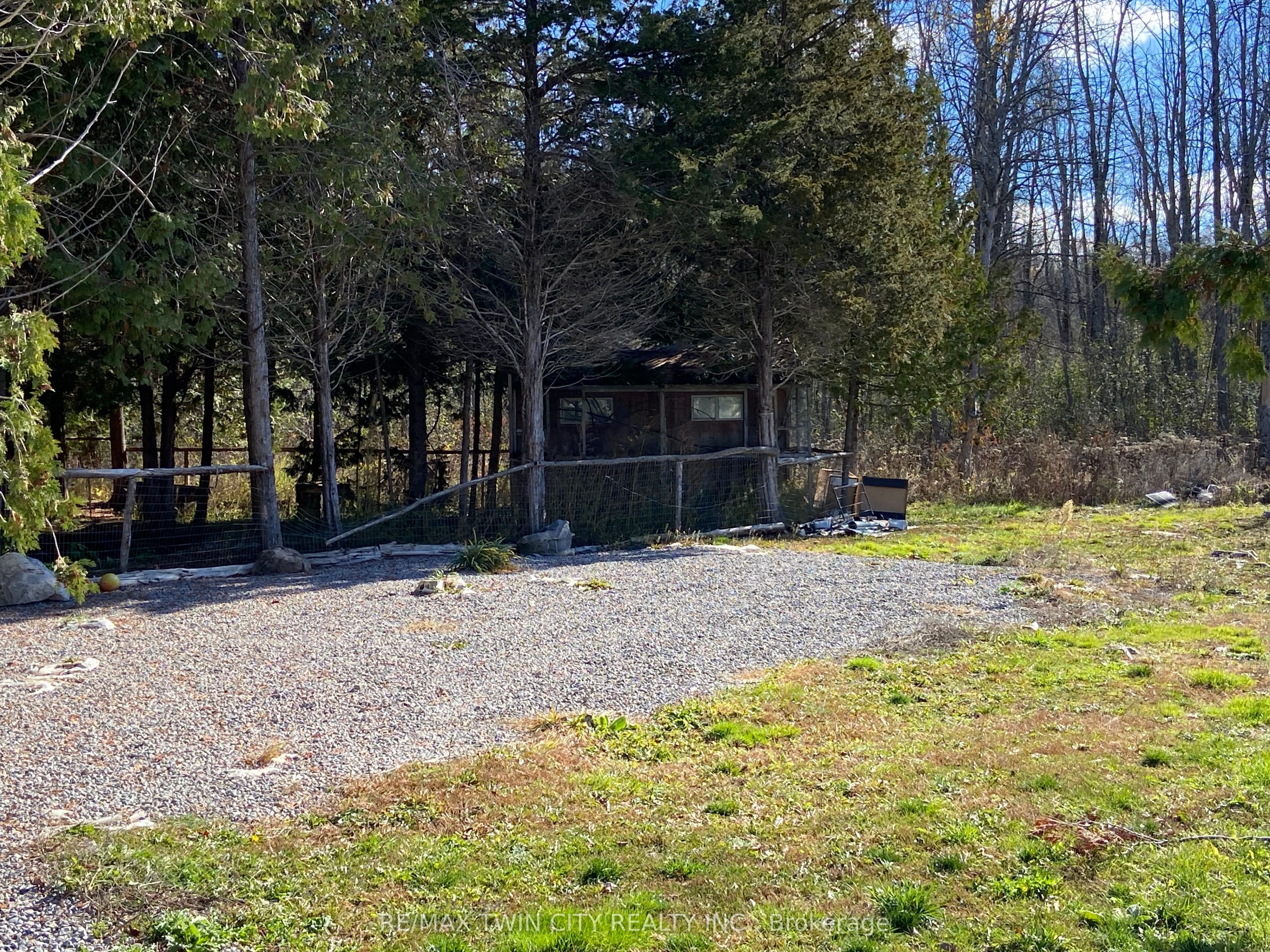 2916 Shannonville Road