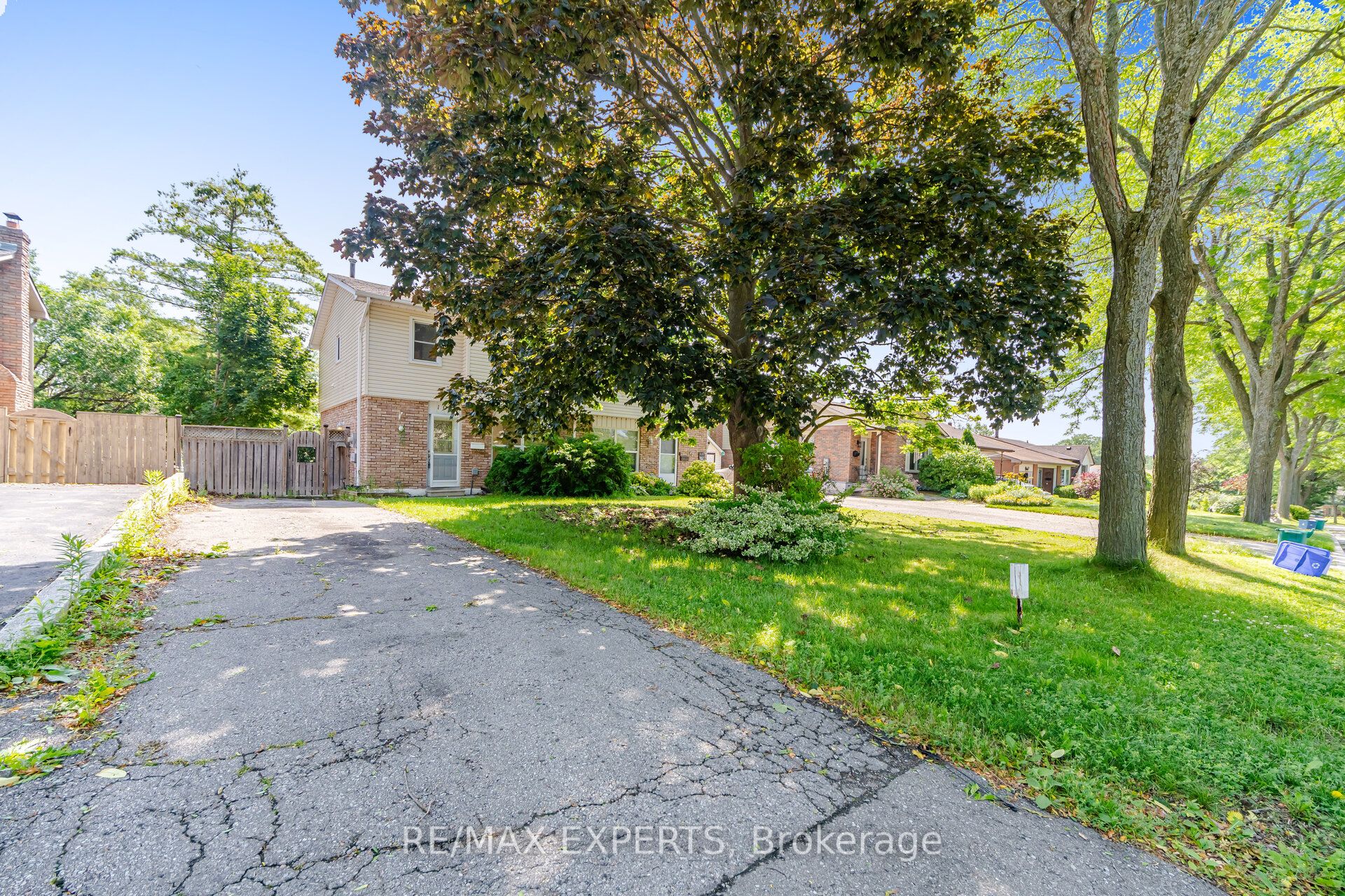 103 Guthrie Crescent